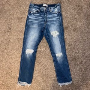 Buckle BKE Parker High Rise Ripped Jeans. Size 29/8.